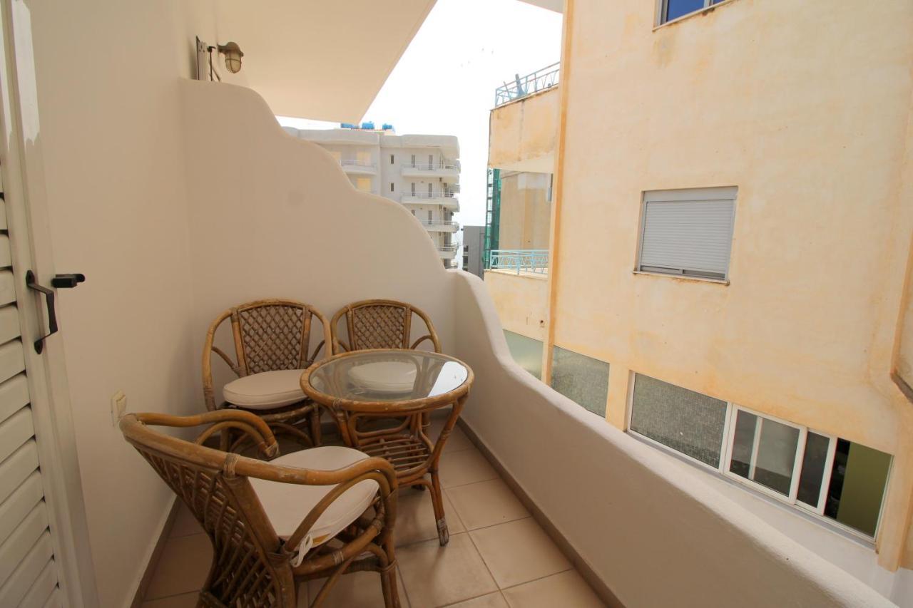 Kapllani Hotel