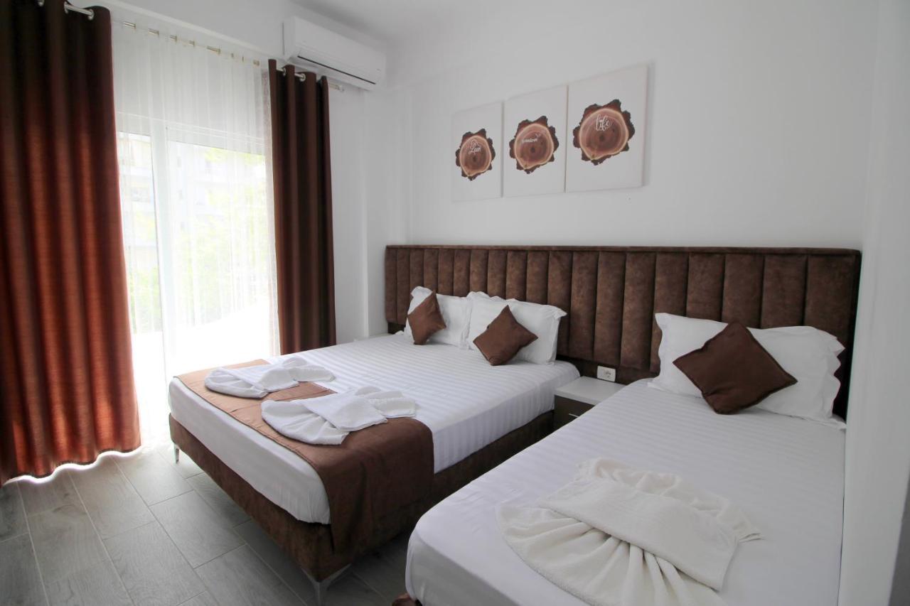 Kapllani Hotel 3*